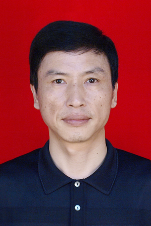 曾石军